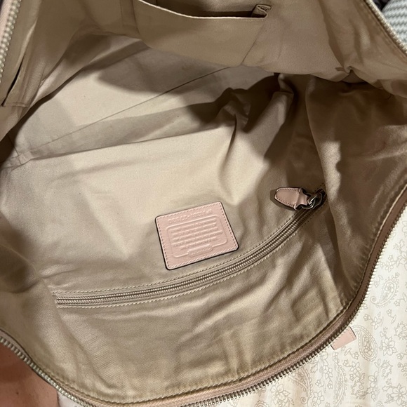 Coach Bag - Picture 10 of 11